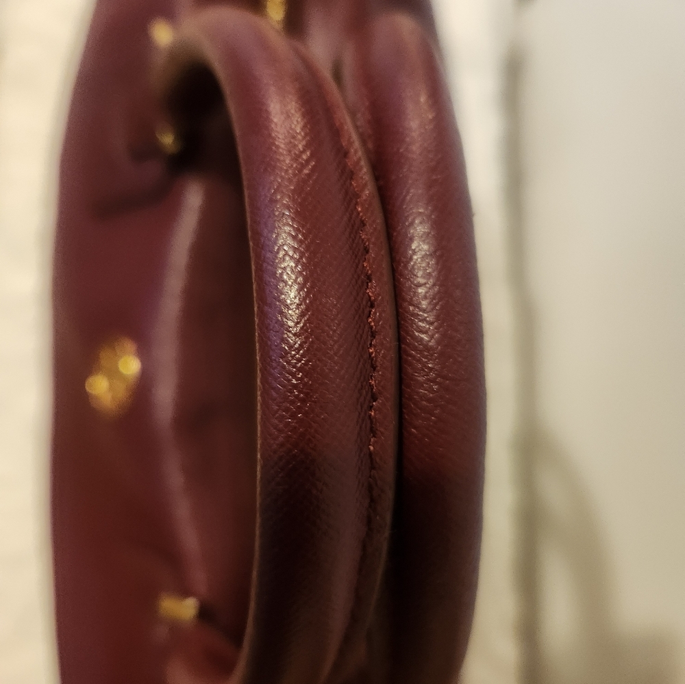 Hand Bag - Picture 16 of 16